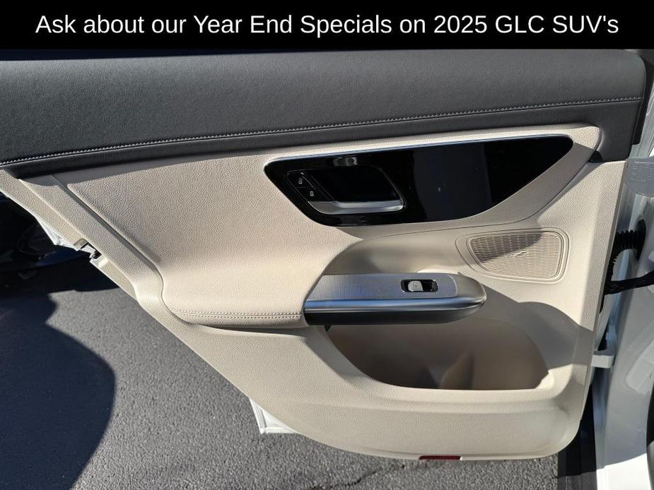 new 2025 Mercedes-Benz GLC 300 car, priced at $54,700