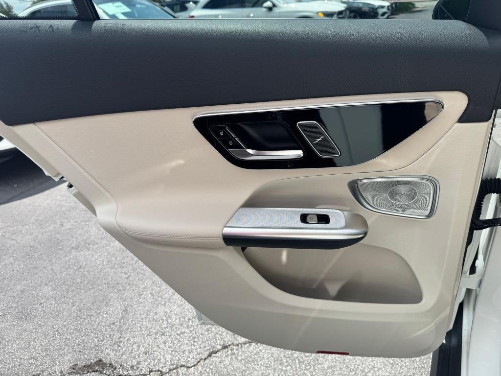new 2025 Mercedes-Benz GLC 300 car, priced at $56,520