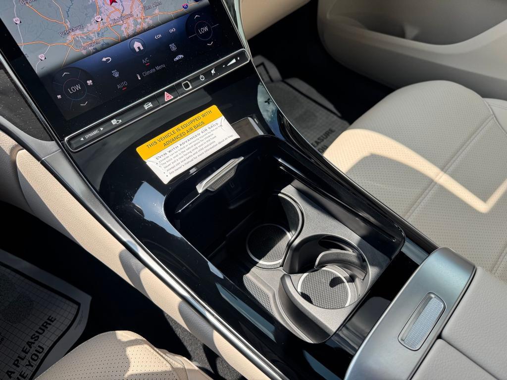new 2025 Mercedes-Benz GLC 300 car, priced at $56,520