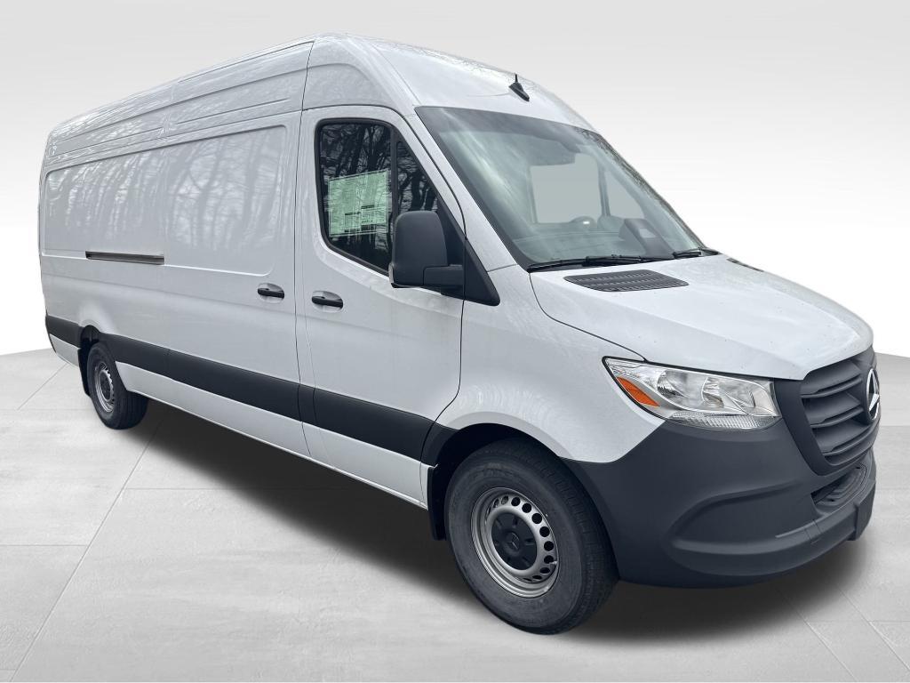 new 2025 Mercedes-Benz Sprinter 2500 car, priced at $67,813