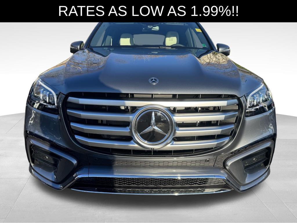 new 2025 Mercedes-Benz GLS 450 car, priced at $96,275
