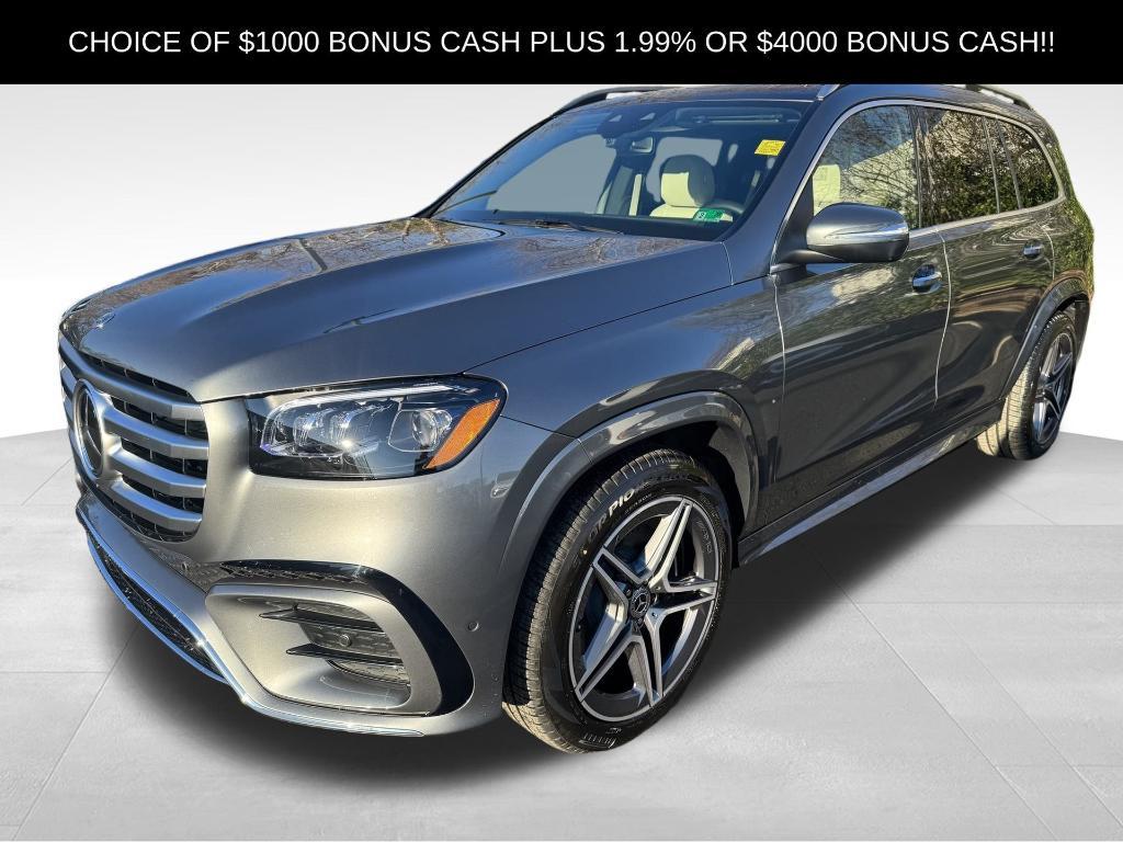 new 2025 Mercedes-Benz GLS 450 car, priced at $96,275