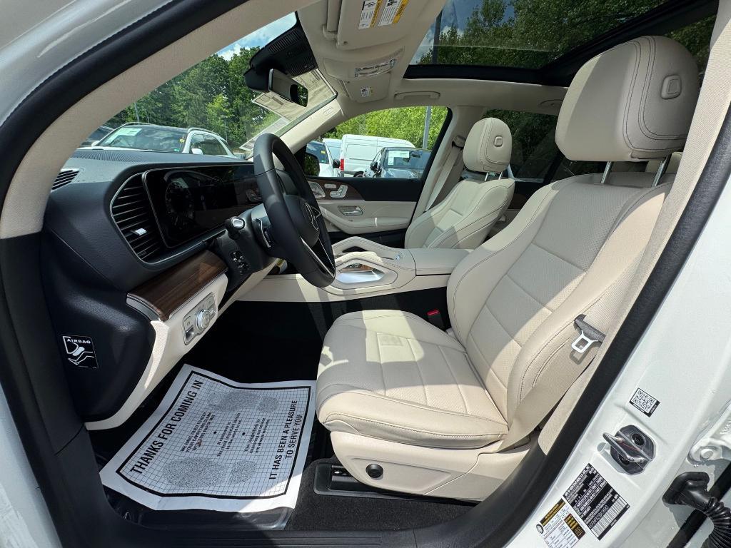 new 2025 Mercedes-Benz GLE 350 car, priced at $73,265
