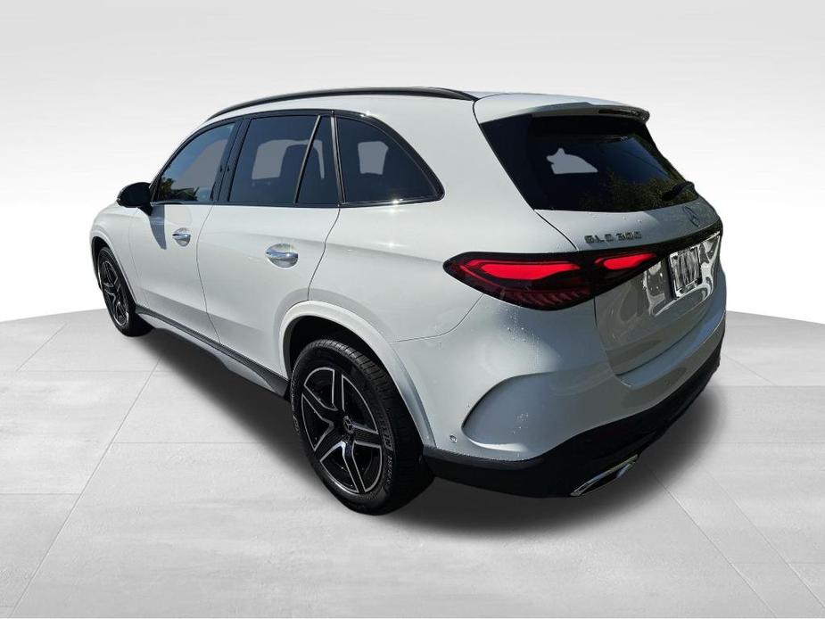 new 2025 Mercedes-Benz GLC 300 car, priced at $60,035