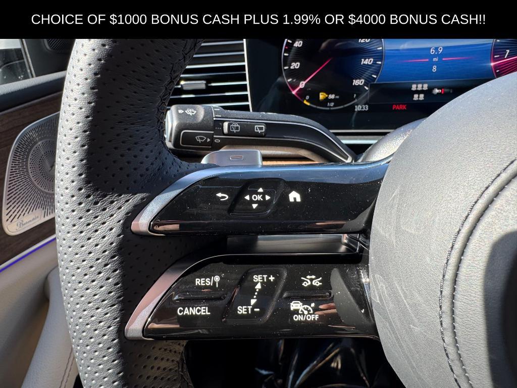 new 2025 Mercedes-Benz GLS 450 car, priced at $96,275