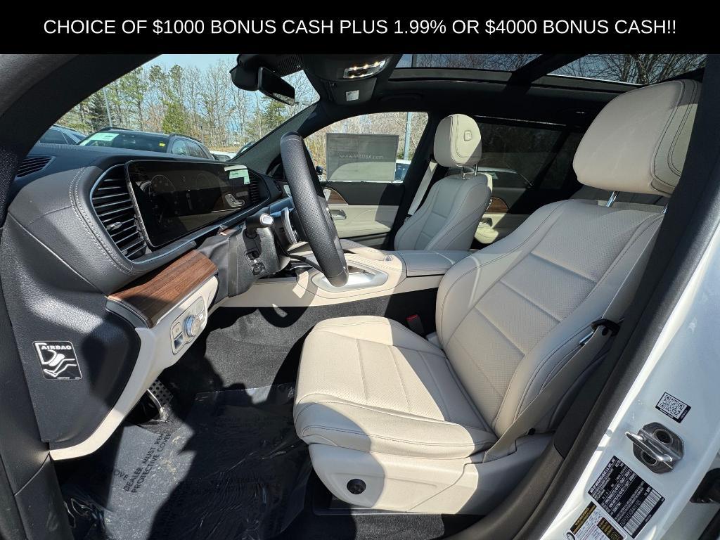 new 2025 Mercedes-Benz GLS 450 car, priced at $96,275