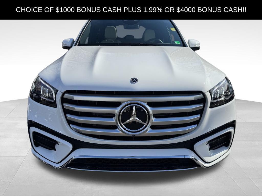 new 2025 Mercedes-Benz GLS 450 car, priced at $96,275