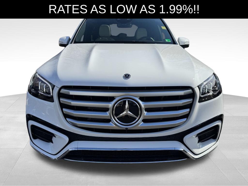 new 2025 Mercedes-Benz GLS 450 car, priced at $96,275