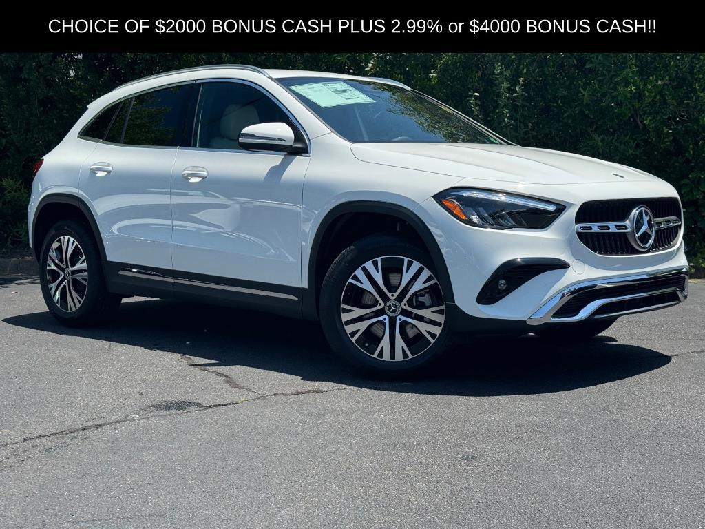 new 2025 Mercedes-Benz GLA 250 car, priced at $44,250
