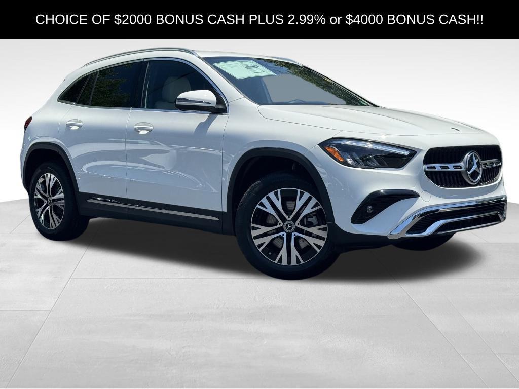 new 2025 Mercedes-Benz GLA 250 car, priced at $44,250