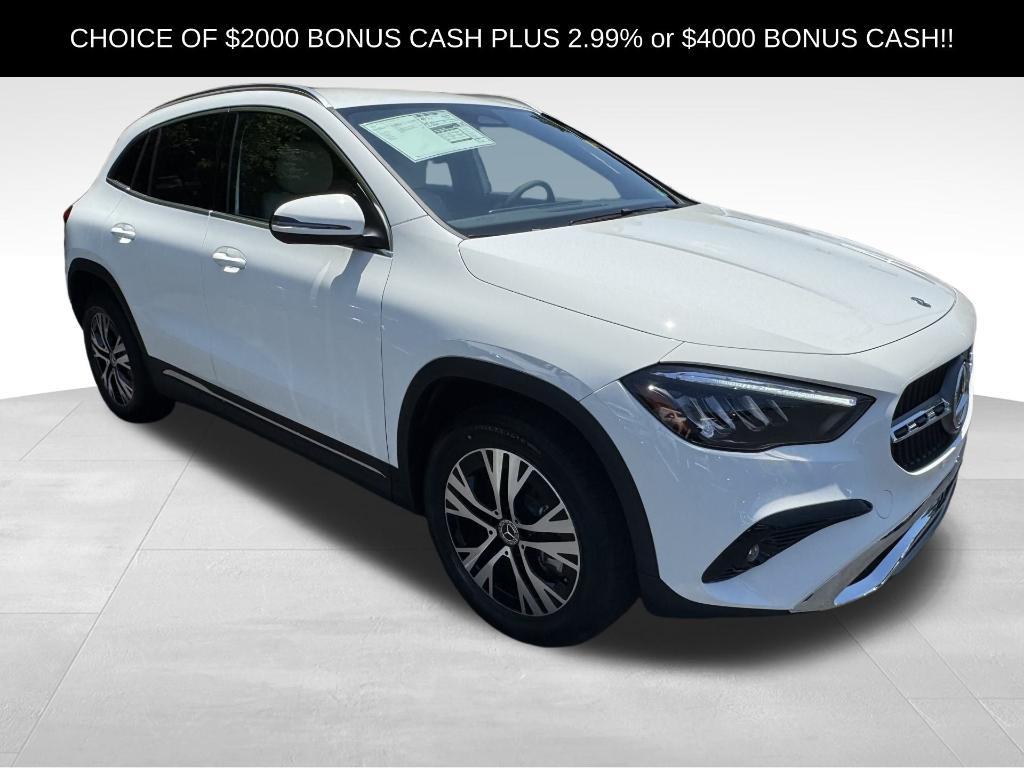 new 2025 Mercedes-Benz GLA 250 car, priced at $44,250