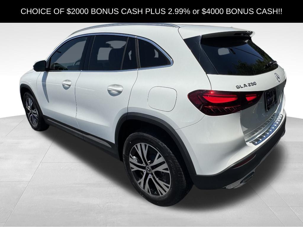 new 2025 Mercedes-Benz GLA 250 car, priced at $44,250