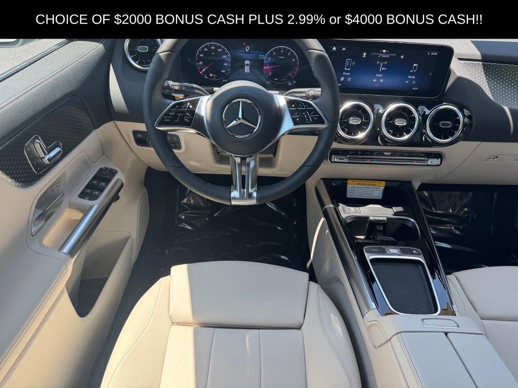 new 2025 Mercedes-Benz GLA 250 car, priced at $44,250