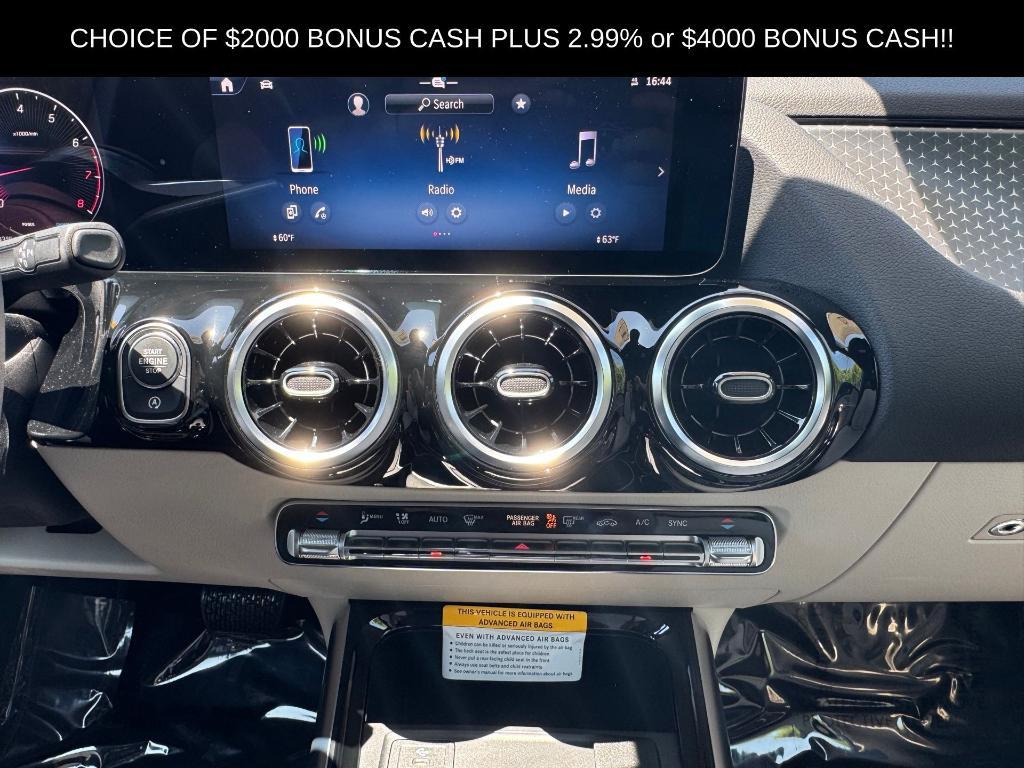 new 2025 Mercedes-Benz GLA 250 car, priced at $44,250