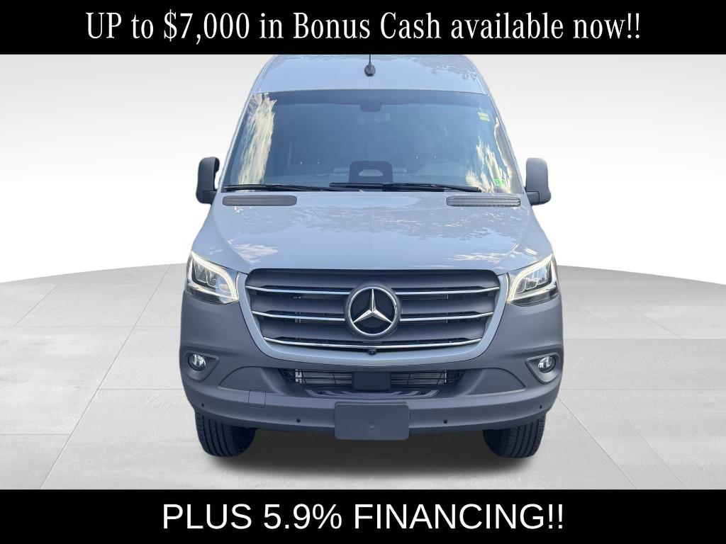 new 2025 Mercedes-Benz Sprinter 2500 car, priced at $80,573