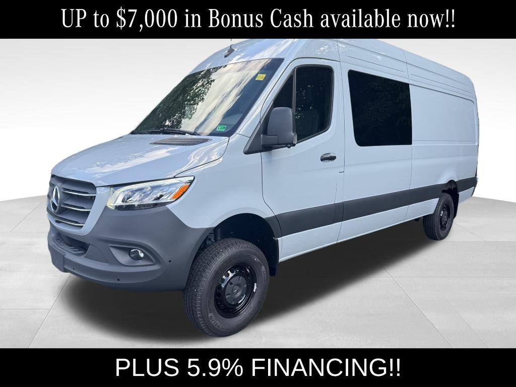 new 2025 Mercedes-Benz Sprinter 2500 car, priced at $80,573