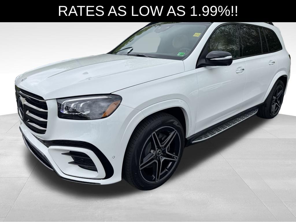 new 2025 Mercedes-Benz GLS 450 car, priced at $100,250