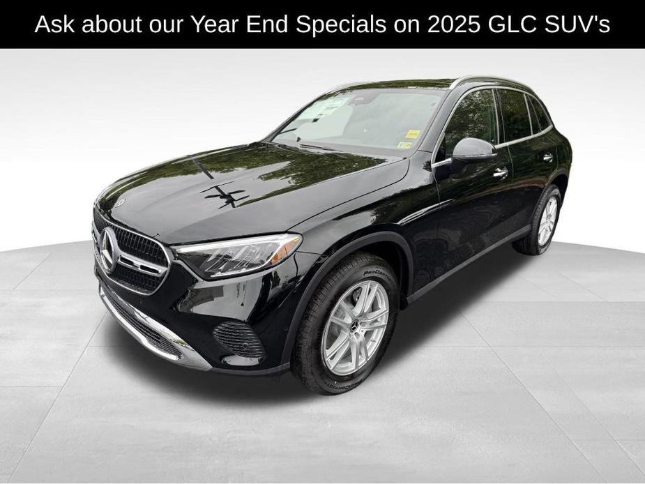 new 2025 Mercedes-Benz GLC 300 car, priced at $54,700