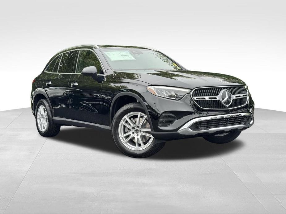 new 2025 Mercedes-Benz GLC 300 car, priced at $54,700