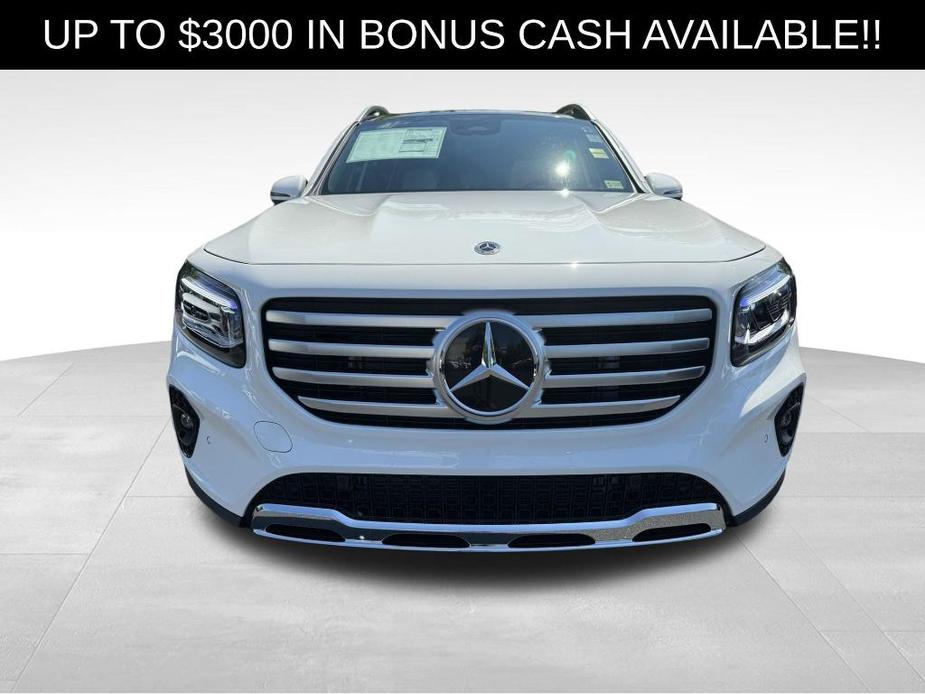 new 2024 Mercedes-Benz GLB 250 car, priced at $51,020