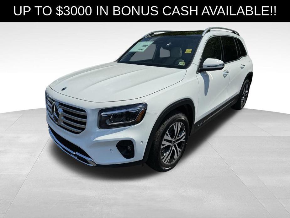 new 2024 Mercedes-Benz GLB 250 car, priced at $51,020