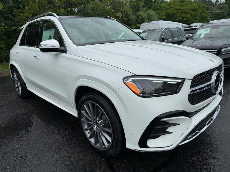 new 2024 Mercedes-Benz GLE 450 car, priced at $81,075