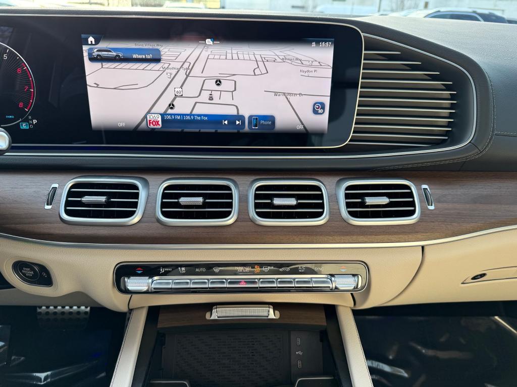 new 2025 Mercedes-Benz GLS 450 car, priced at $98,195