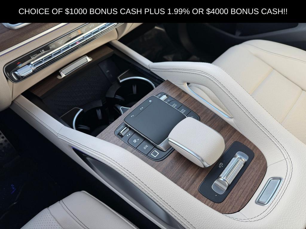 new 2025 Mercedes-Benz GLS 450 car, priced at $98,195