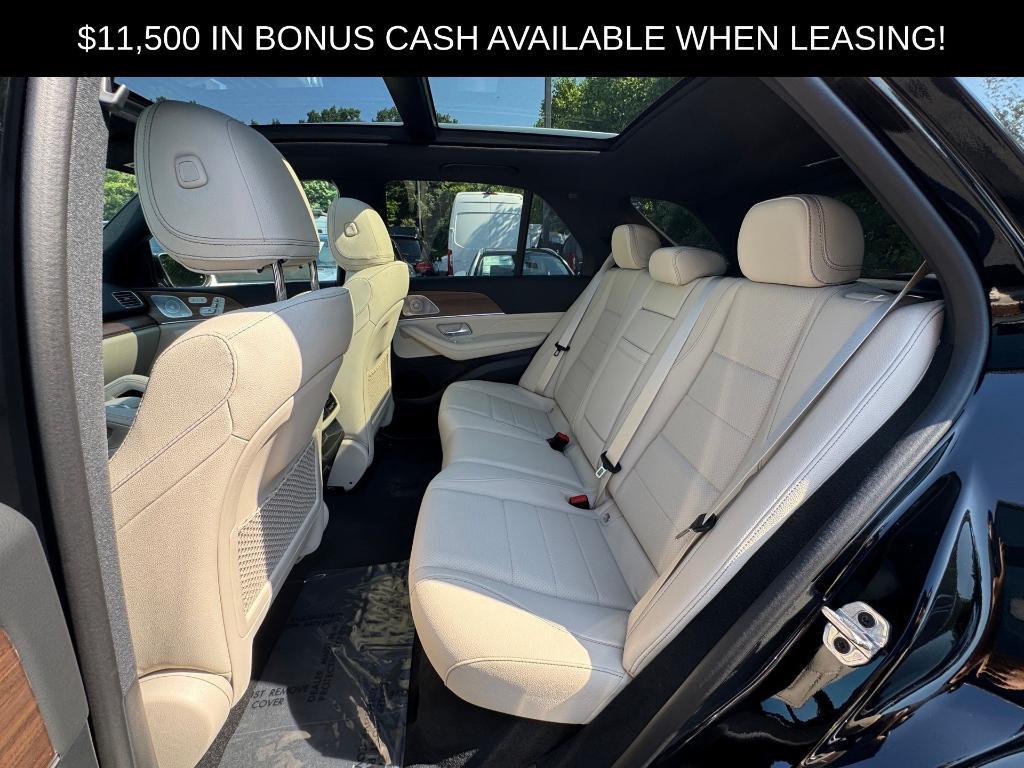 new 2025 Mercedes-Benz GLE 450e car, priced at $78,800