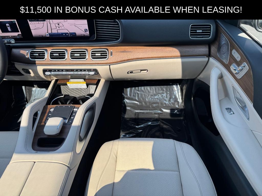 new 2025 Mercedes-Benz GLE 450e car, priced at $78,800