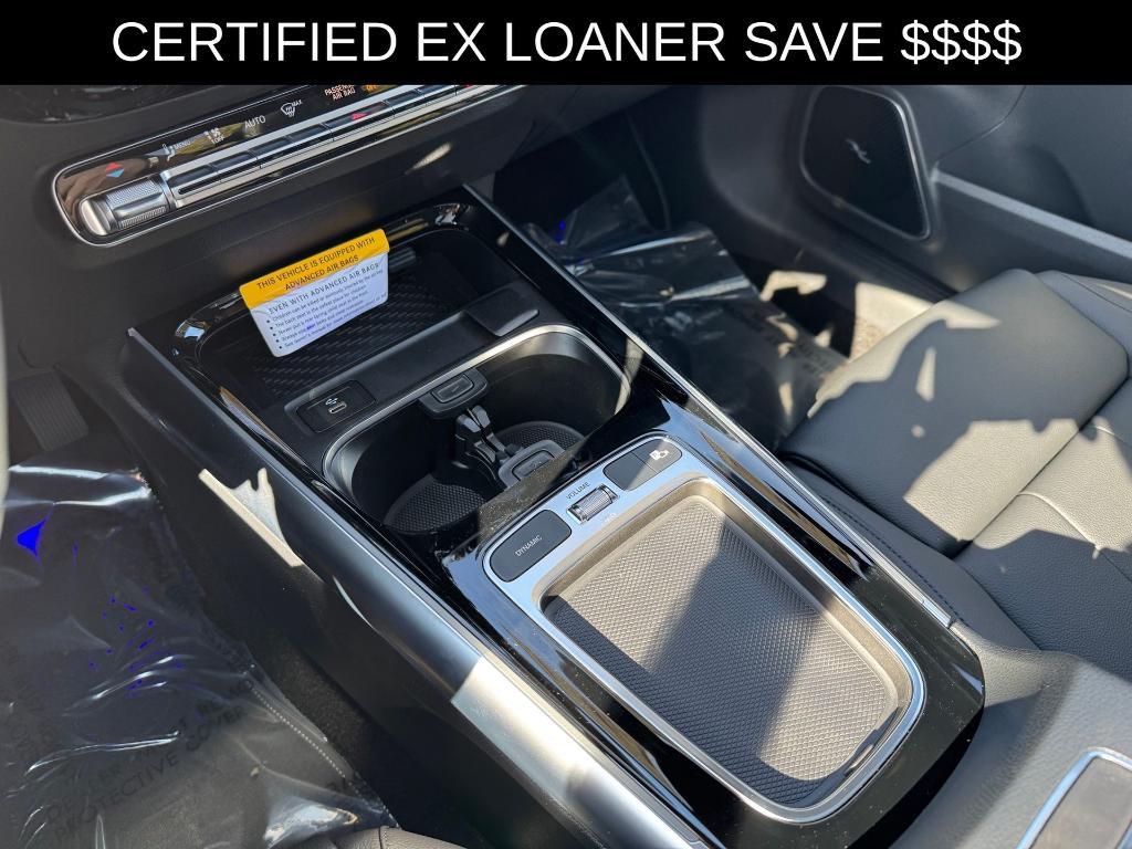 used 2025 Mercedes-Benz GLA 250 car, priced at $50,890