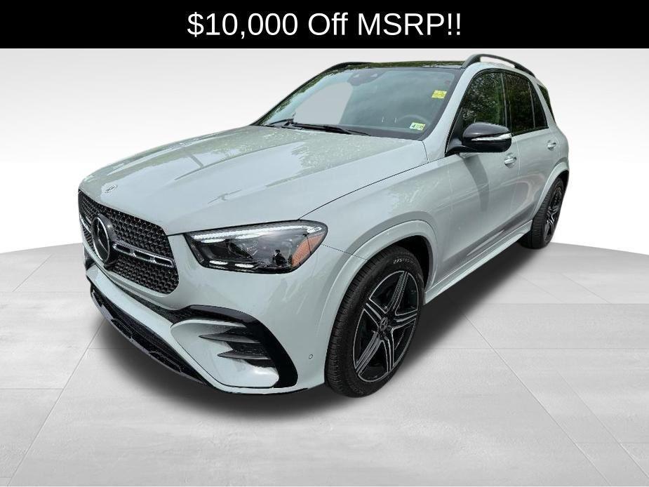 new 2024 Mercedes-Benz GLE 580 car, priced at $90,055