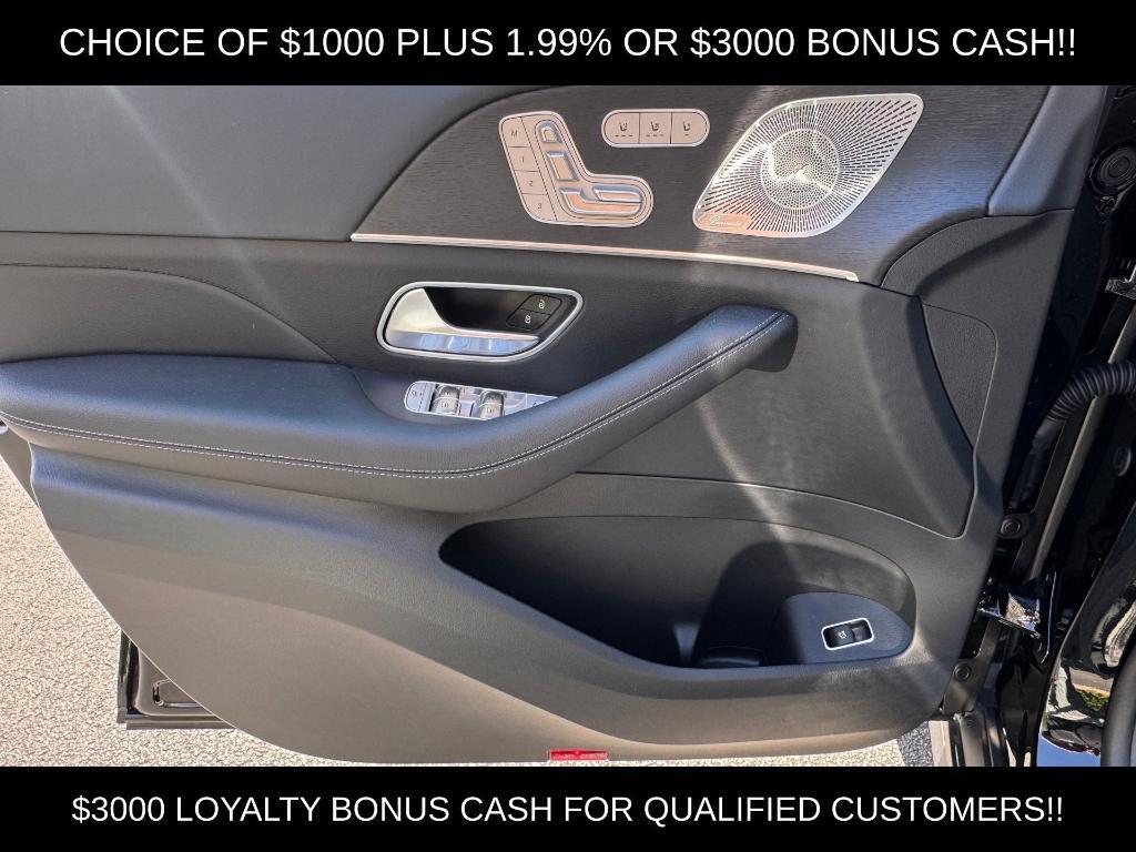 new 2025 Mercedes-Benz GLS 450 car, priced at $91,945