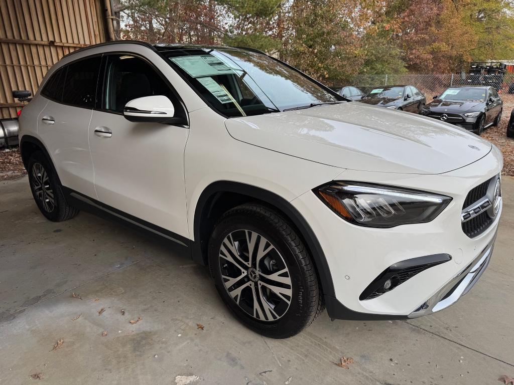 used 2025 Mercedes-Benz GLA 250 car, priced at $48,870