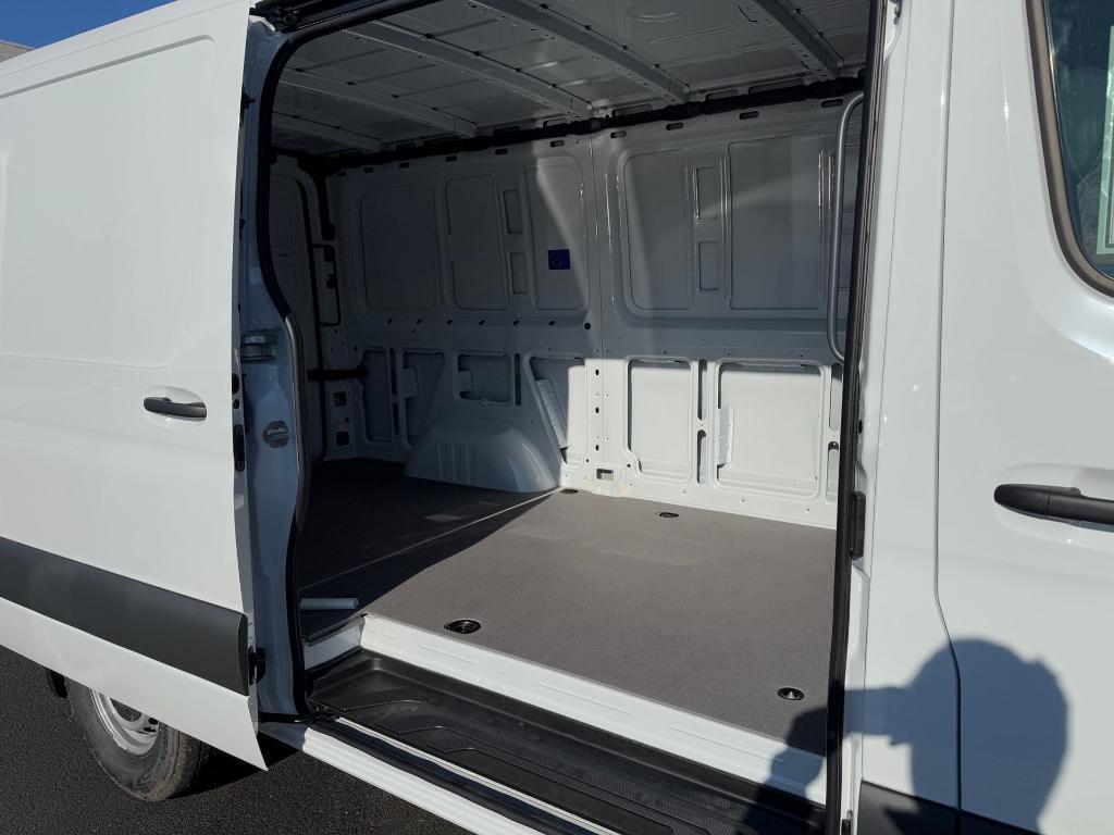 new 2025 Mercedes-Benz Sprinter 2500 car, priced at $59,034