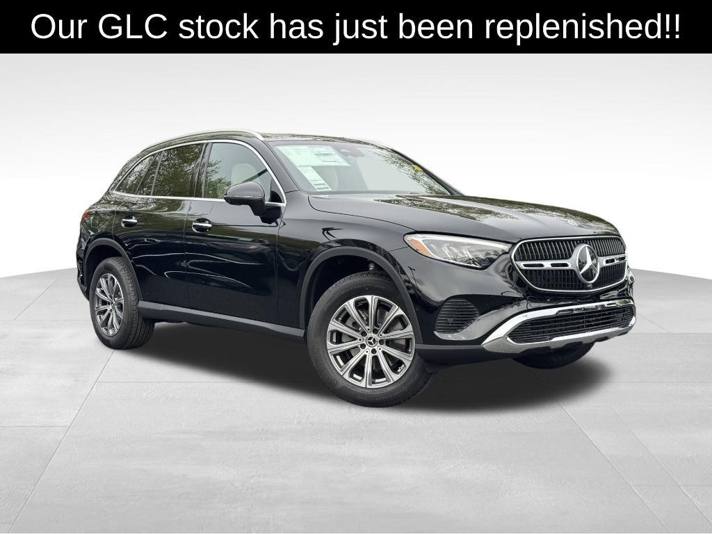 new 2025 Mercedes-Benz GLC 300 car, priced at $56,765