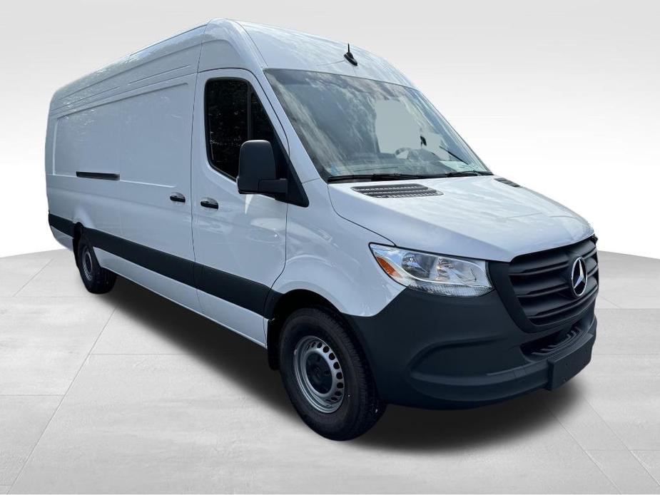 new 2024 Mercedes-Benz Sprinter 2500 car, priced at $67,229