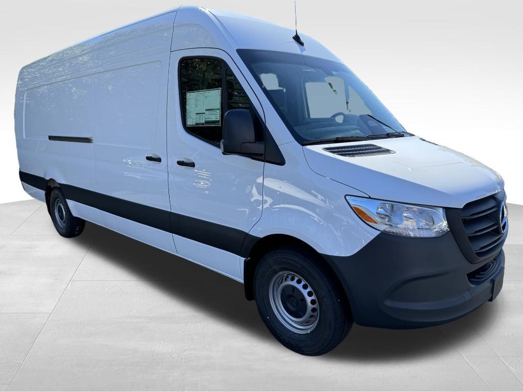 new 2025 Mercedes-Benz Sprinter 2500 car, priced at $68,345