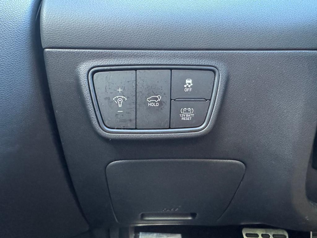 used 2024 Hyundai TUCSON Hybrid car, priced at $27,982