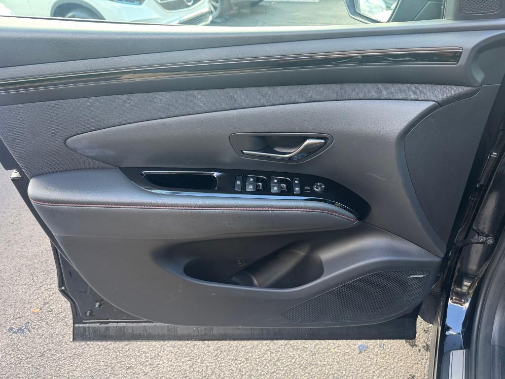 used 2024 Hyundai TUCSON Hybrid car, priced at $27,982