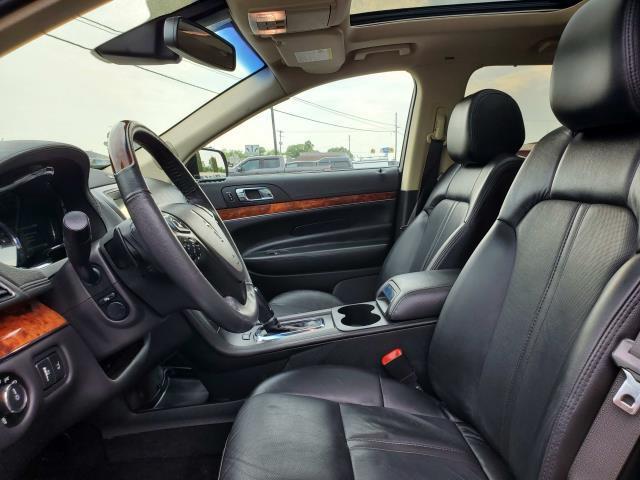 used 2019 Lincoln MKT car, priced at $17,995