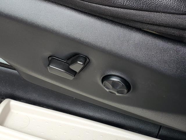 used 2022 Chrysler Pacifica car, priced at $19,495