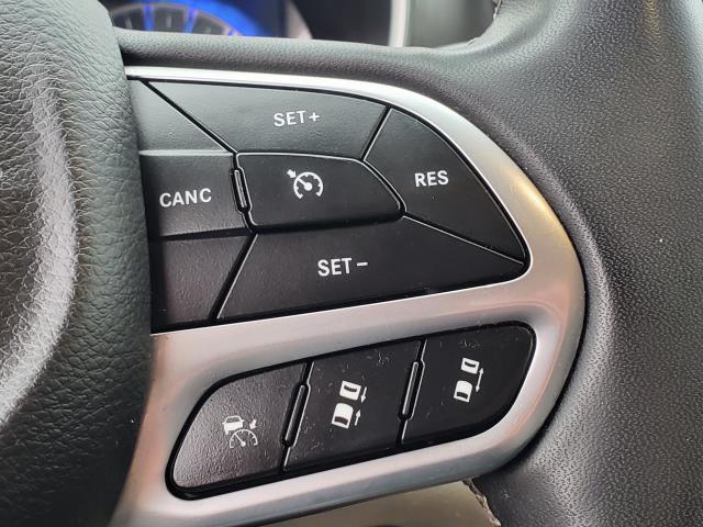 used 2022 Chrysler Pacifica car, priced at $19,495