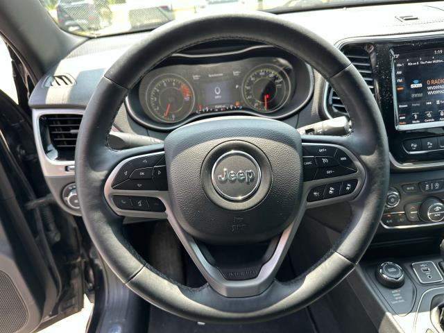 used 2019 Jeep Cherokee car, priced at $17,495