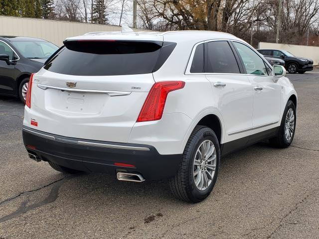 used 2019 Cadillac XT5 car, priced at $18,295