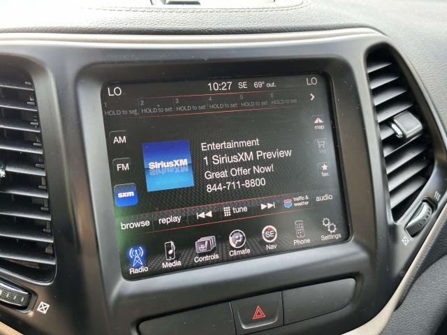 used 2015 Jeep Cherokee car, priced at $9,995