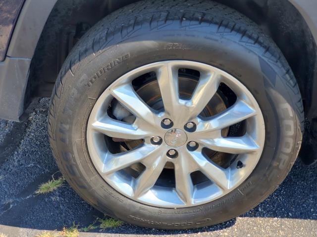 used 2016 Jeep Cherokee car, priced at $12,695