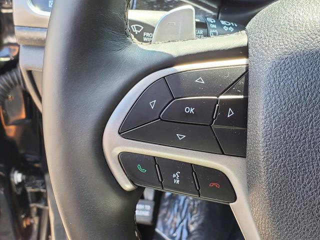 used 2017 Jeep Grand Cherokee car, priced at $15,495