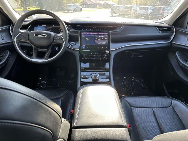used 2023 Jeep Grand Cherokee car, priced at $28,995