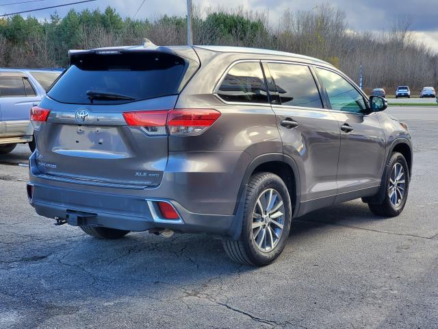 used 2019 Toyota Highlander car, priced at $25,995